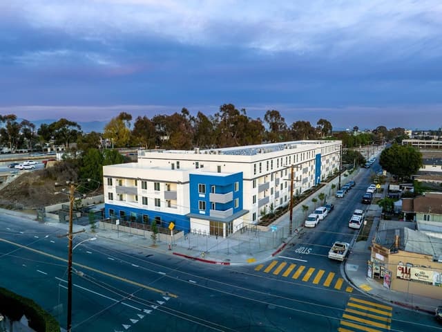 117th & Compton, South Los Angeles