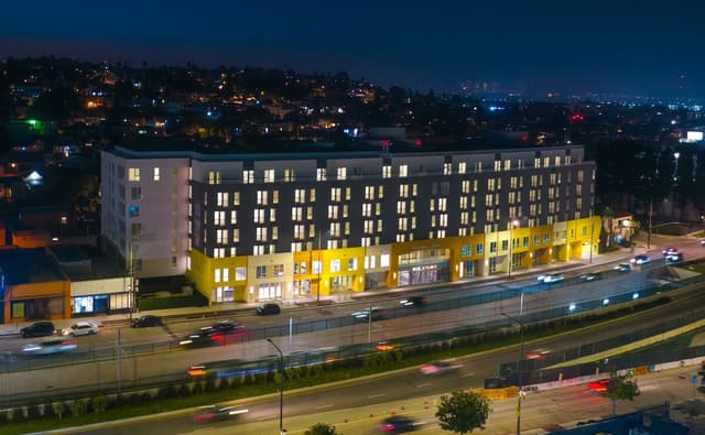 Crenshaw Lofts — Crenshaw, Los Angeles