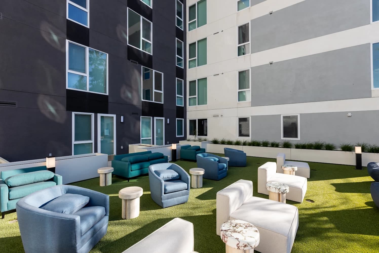 Crenshaw Lofts, photo 7 of 8