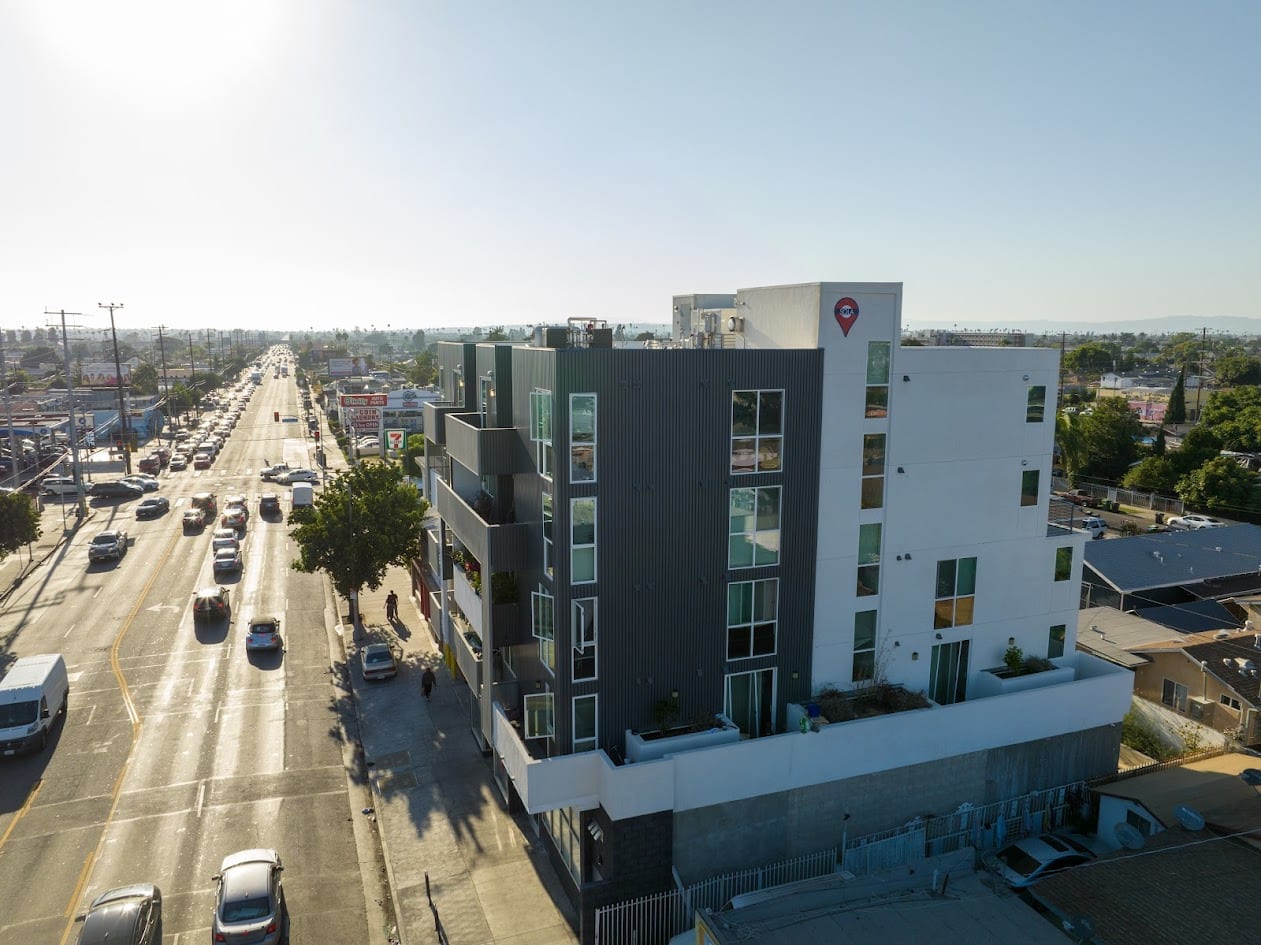 Florence & San Pedro, photo 5 of 5